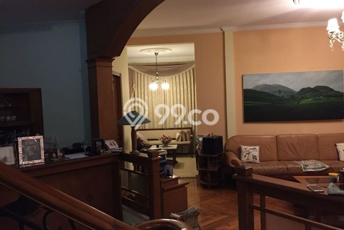 Rumah Lokasi Strategis area Cipaku, Bandung, LT 400m² LB 400m² Rumah Lokasi Strategis area Cipaku, Bandung, LT 400m² LB 400m²