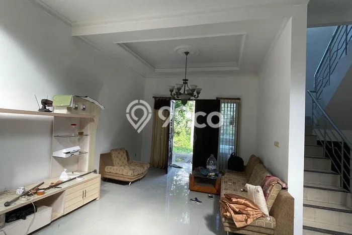 Hunian Elit LB 351m2 Siap Pakai Desain Elegan di Geger Kalong, Bandung Hunian Elit LB 351m2 Siap Pakai Desain Elegan di Geger Kalong, Bandung