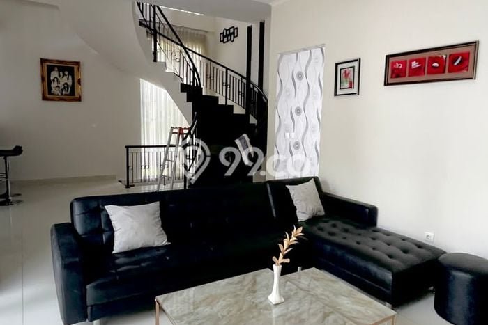 For Sale! Luxury House LT 298m2 Desain Elegan di Resor Dago Pakar For Sale! Luxury House LT 298m2 Desain Elegan di Resor Dago Pakar