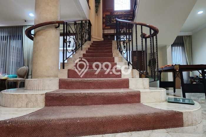Jual Rumah Mewah Megah Dengan View Cantik di Pondok Indah, Jakarta Selatan Jual Rumah Mewah Megah Dengan View Cantik di Pondok Indah, Jakarta Selatan