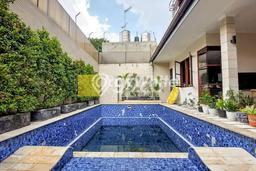For Sale! Premium House LT 608m2 Desain Elegan di Cipete For Sale! Premium House LT 608m2 Desain Elegan di Cipete
