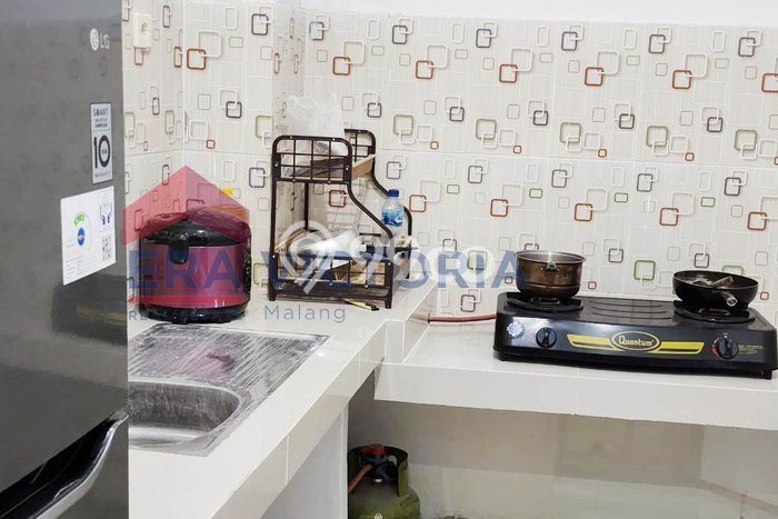 Dijual Kost Strategis di Lowokwaru, Malang 25 KT, 25 KM, Luas Bangunan 500m2 Dijual Kost Strategis di Lowokwaru, Malang 25 KT, 25 KM, Luas Bangunan 500m2