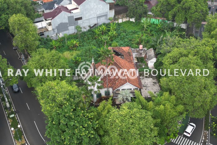 Jarang Ada! Tanah di Menteng Punya Luas 2975m2 SHM Jarang Ada! Tanah di Menteng Punya Luas 2975m2 SHM