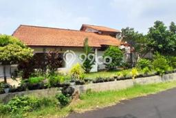 Rumah Eksklusif Dijual LT 369m2 di Ciputat Timur, Tangerang Selatan Rumah Eksklusif Dijual LT 369m2 di Ciputat Timur, Tangerang Selatan