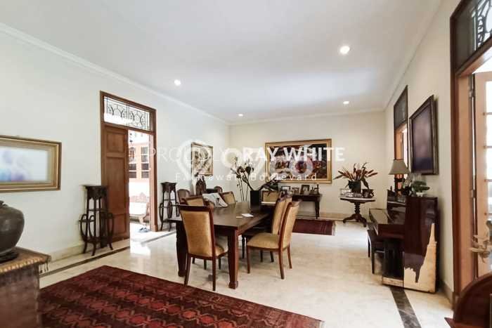 For Sale Rumah Elit Exclusive di Cilandak, Jakarta Selatan For Sale Rumah Elit Exclusive di Cilandak, Jakarta Selatan