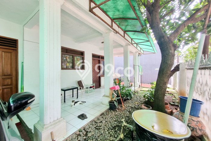 Ready to Use! Premium House LT 213m2 Desain Elegan di Panglima Polim Ready to Use! Premium House LT 213m2 Desain Elegan di Panglima Polim
