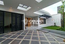 For Sale Rumah Mewah Exclusive di Cilandak, Jakarta Selatan For Sale Rumah Mewah Exclusive di Cilandak, Jakarta Selatan