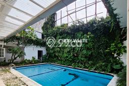 Rumah Eksklusif Dijual LT 579m2 di Kebayoran Baru, Jakarta Selatan Rumah Eksklusif Dijual LT 579m2 di Kebayoran Baru, Jakarta Selatan