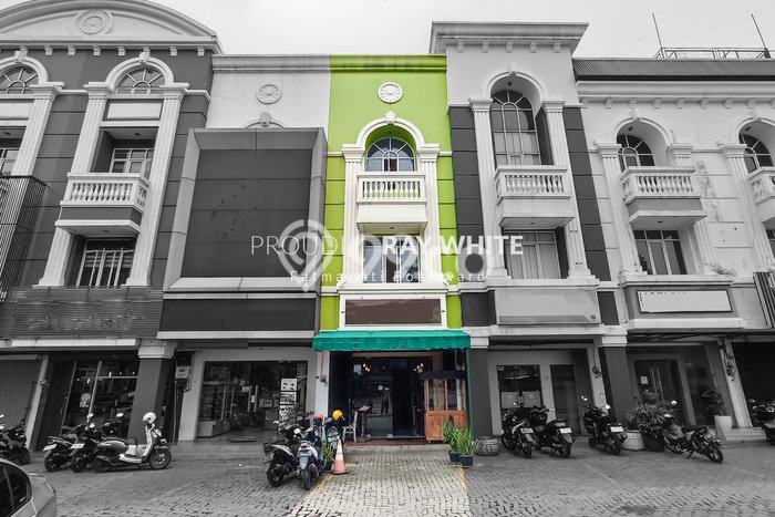 Dijual! Ruko di Lebak Bulus Jakarta Selatan LT 82m2 / LB 210m2 Kawasan Strategis Dijual! Ruko di Lebak Bulus Jakarta Selatan LT 82m2 / LB 210m2 Kawasan Strategis