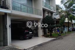 Jual Rumah Mewah Elegan Dengan View Eksklusif di Bintaro, Tangerang Selatan Jual Rumah Mewah Elegan Dengan View Eksklusif di Bintaro, Tangerang Selatan