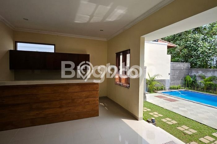 Vila di , Luas 234m2m², Akses Mudah Pusat Kota, Available Vila di , Luas 234m2m², Akses Mudah Pusat Kota, Available