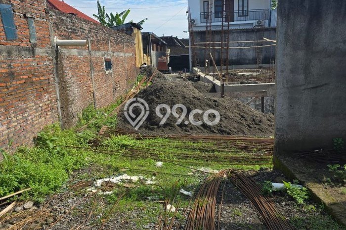 Lahan Kosong Dijual di Gondangrejo, Karanganyar, Luas 110m2 Area Strategis Lahan Kosong Dijual di Gondangrejo, Karanganyar, Luas 110m2 Area Strategis