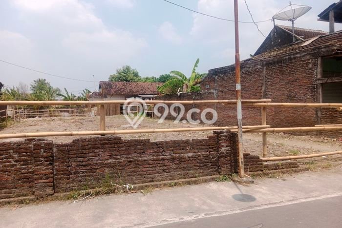 Lahan Strategis di Colomadu Dijual dengan Luas 500m2 Lahan Strategis di Colomadu Dijual dengan Luas 500m2