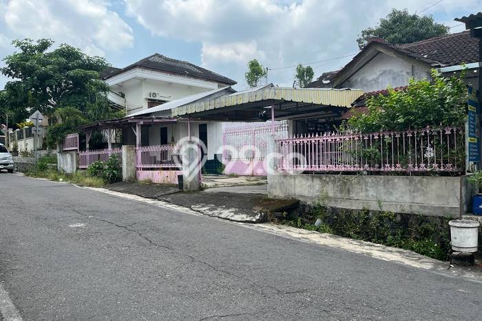 Tanah Kavling Dijual di Surakarta dengan Spesifikasi 586m2 Tanah Kavling Dijual di Surakarta dengan Spesifikasi 586m2