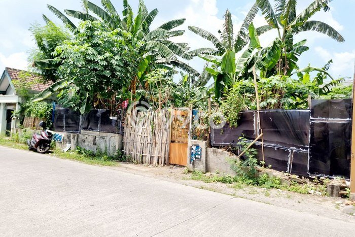Untuk Dijual Tanah di Colomadu Karanganyar Luas 403m2 SHM Untuk Dijual Tanah di Colomadu Karanganyar Luas 403m2 SHM