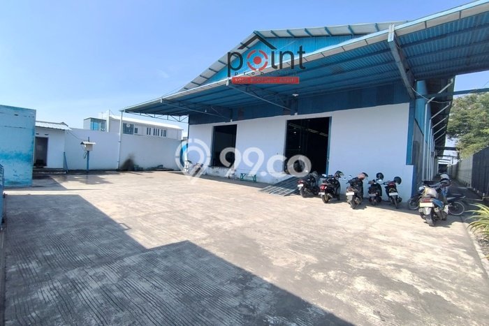 Area Ramai! Gudang Dijual di Grogol untuk Bisnis Luas Bangunan 2500m2 Area Ramai! Gudang Dijual di Grogol untuk Bisnis Luas Bangunan 2500m2