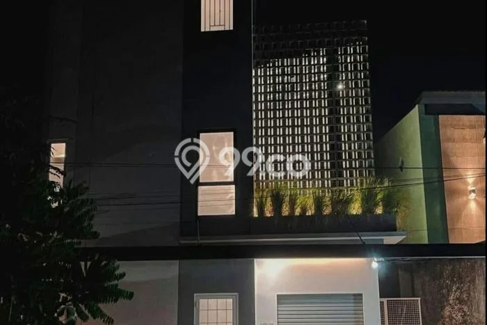 Investasi Kost di Jebres Spesifikasi 14 KT & 14 KM Investasi Kost di Jebres Spesifikasi 14 KT & 14 KM