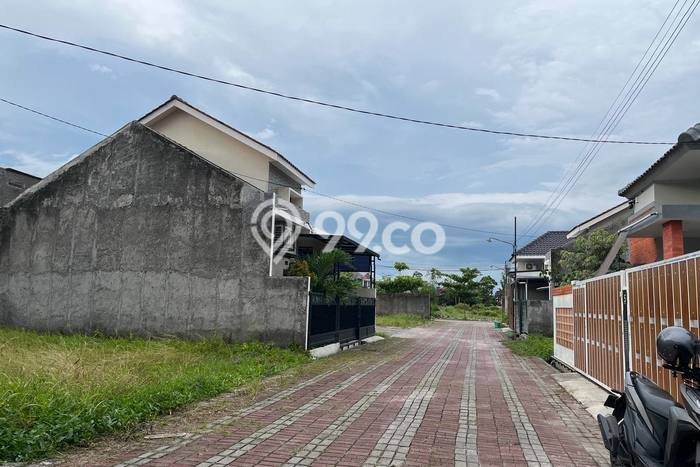 Lahan untuk Dijual di Banjarsari Surakarta Luas 122m2 Lahan untuk Dijual di Banjarsari Surakarta Luas 122m2