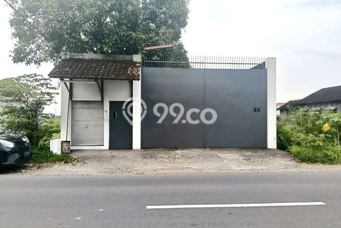 Gudang Komersial Dijual di Baki Sukoharjo LT 2200m2 & LB 1800m2 Gudang Komersial Dijual di Baki Sukoharjo LT 2200m2 & LB 1800m2