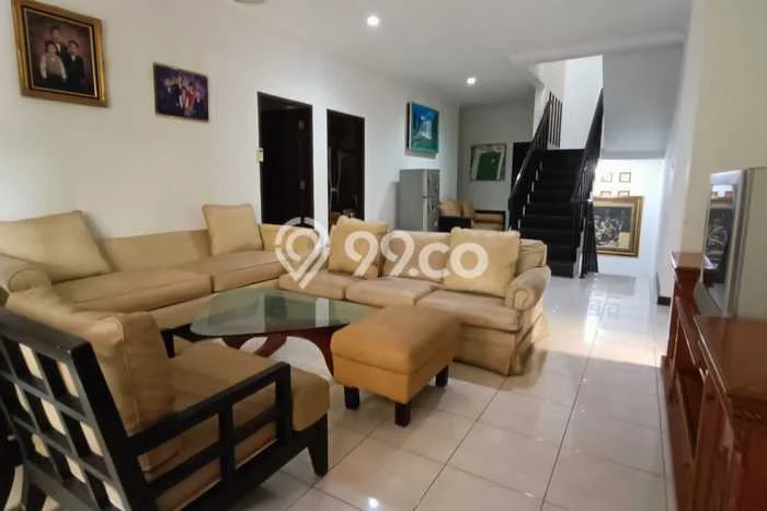Rumah Elit LB 550m2 Siap Pakai Desain Elegan di Sektor 9-Bintaro, Tangerang Selatan Rumah Elit LB 550m2 Siap Pakai Desain Elegan di Sektor 9-Bintaro, Tangerang Selatan