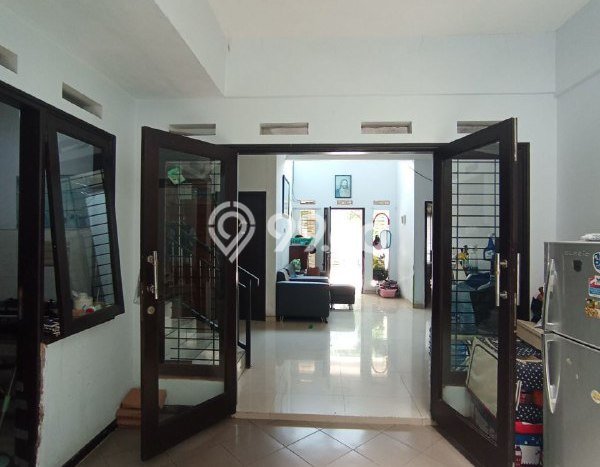 Hunian Nyaman Asri 7 KT Siap Huni di Villa Puncak Tidar Malang Hunian Nyaman Asri 7 KT Siap Huni di Villa Puncak Tidar Malang