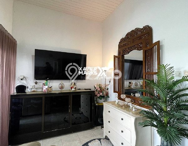 Rumah Strategis Modern Lb 162m2 di Pakis, Malang Rumah Strategis Modern Lb 162m2 di Pakis, Malang