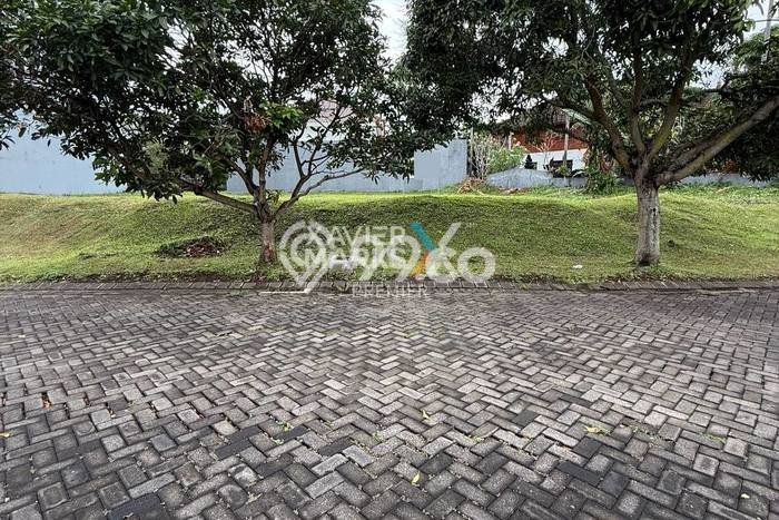 Tanah Dijual Area Strategis di Araya Malang 408m2 Tanah Dijual Area Strategis di Araya Malang 408m2