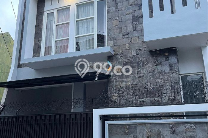 Kost Dijual Lokasi Lowokwaru, Malang, Spesifikasi 9 Kamar Tidur dan Luas 84m2 Kost Dijual Lokasi Lowokwaru, Malang, Spesifikasi 9 Kamar Tidur dan Luas 84m2