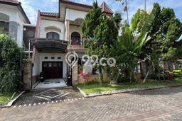 For Sale! Premium House LT 300m2 Desain Elegan di Dieng Tidar For Sale! Premium House LT 300m2 Desain Elegan di Dieng Tidar