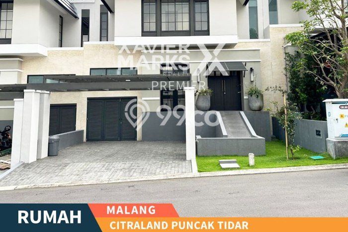 Rumah Mewah LB 255m2 Siap Pakai Desain Elegan di Villa Puncak Tidar, Malang Rumah Mewah LB 255m2 Siap Pakai Desain Elegan di Villa Puncak Tidar, Malang