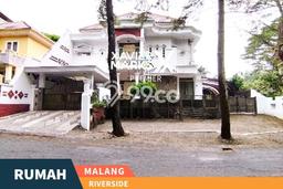 Siap Huni Rumah Mewah 5 Kamar di Blimbing Dekat ke Mana Saja Siap Huni Rumah Mewah 5 Kamar di Blimbing Dekat ke Mana Saja