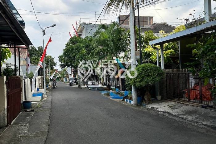 Kost Dijual Lokasi Blimbing, Malang, 18 KT, 7 KM, 282m2 Kost Dijual Lokasi Blimbing, Malang, 18 KT, 7 KM, 282m2