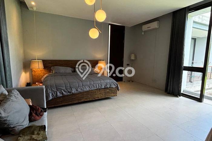 Komersial Dijual di Malang LT 2360m2 & LB 1200m2 Lokasi Terbaik! Komersial Dijual di Malang LT 2360m2 & LB 1200m2 Lokasi Terbaik!