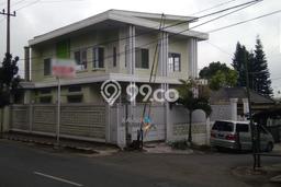Rumah Modern 5 KT LT 268m2 di Batu Rumah Modern 5 KT LT 268m2 di Batu