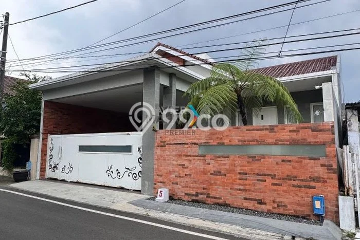 Dijual Rumah Mewah Exclusive di Blimbing, Malang Dijual Rumah Mewah Exclusive di Blimbing, Malang