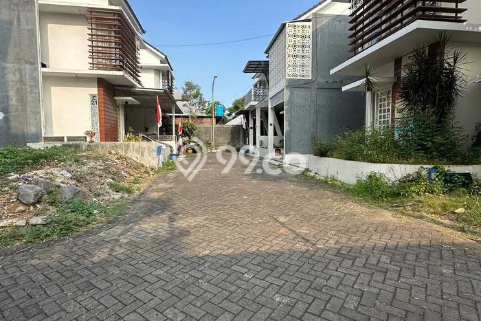 Jarang Ada! Tanah di Lowokwaru Punya Luas 73m2 SHM Jarang Ada! Tanah di Lowokwaru Punya Luas 73m2 SHM