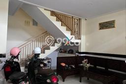 Unit Kost Dijual di Lowokwaru dengan 22 Kamar Tidur & Luas Bangunan 600m2 Unit Kost Dijual di Lowokwaru dengan 22 Kamar Tidur & Luas Bangunan 600m2