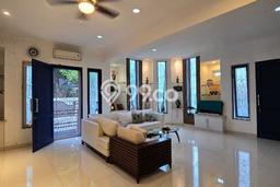 Hunian Elit LB 350m2 Siap Pakai Desain Elegan di Puri Indah, Jakarta Barat Hunian Elit LB 350m2 Siap Pakai Desain Elegan di Puri Indah, Jakarta Barat