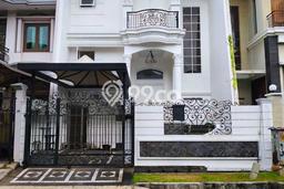 Jual Rumah Mewah Megah Dengan View Eksklusif di Permata Buana, Jakarta Barat Jual Rumah Mewah Megah Dengan View Eksklusif di Permata Buana, Jakarta Barat