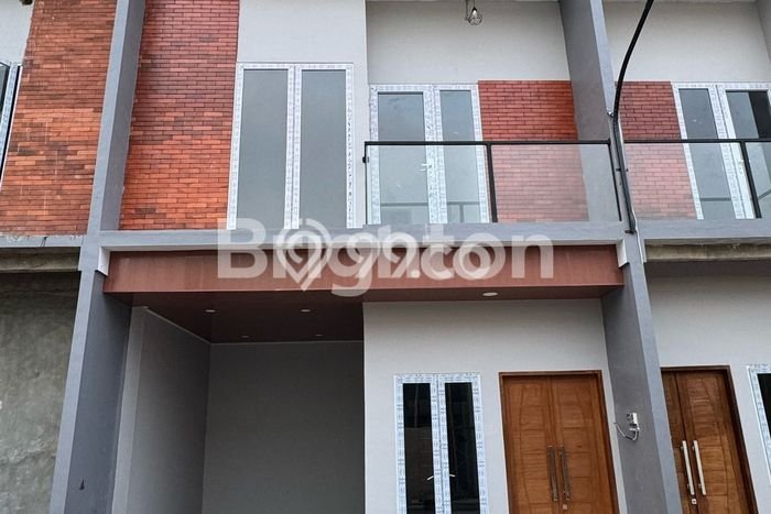 KESEMPATAN EMAS! Vila Kawasan Medan Barat, Ukuran 130m2m², Lingkungan Elite dengan keamanan terjaga KESEMPATAN EMAS! Vila Kawasan Medan Barat, Ukuran 130m2m², Lingkungan Elite dengan keamanan terjaga