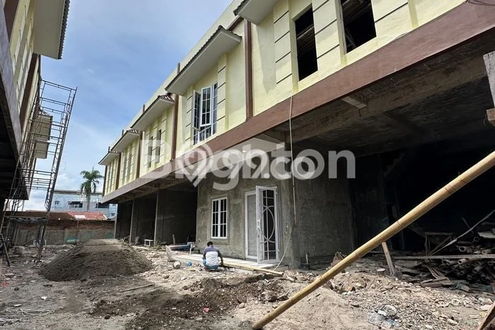 Unit Komersial Dijual di Medan Perjuangan Medan 117m2 Unit Komersial Dijual di Medan Perjuangan Medan 117m2