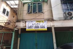 Ruko Dijual di Medan Maimun LT 72m2, LB 116m2 Solusi Investasi Cerdas Ruko Dijual di Medan Maimun LT 72m2, LB 116m2 Solusi Investasi Cerdas