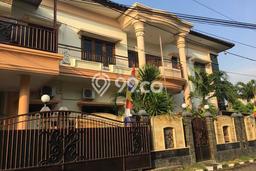 Rumah 5 KT 4 KM Luas Tanah 372m2m², LB 450m2m² di Gajah Mungkur, Semarang Rumah 5 KT 4 KM Luas Tanah 372m2m², LB 450m2m² di Gajah Mungkur, Semarang