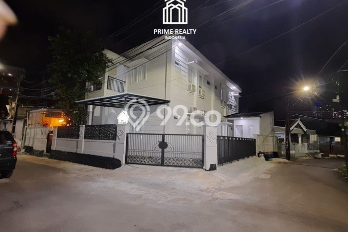 Rumah Kost untuk Dijual di Kemanggisan Punya 20 Kamar Rumah Kost untuk Dijual di Kemanggisan Punya 20 Kamar