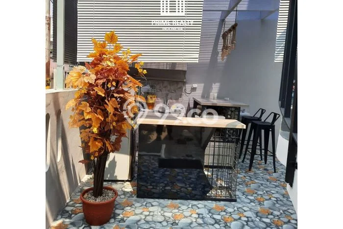 Rumah Kost untuk Dijual di Kemanggisan Punya 20 Kamar Rumah Kost untuk Dijual di Kemanggisan Punya 20 Kamar