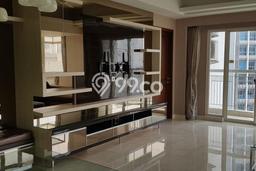 Apartemen Nyaman untuk Disewa, 3 Kamar di Jakarta Barat Apartemen Nyaman untuk Disewa, 3 Kamar di Jakarta Barat