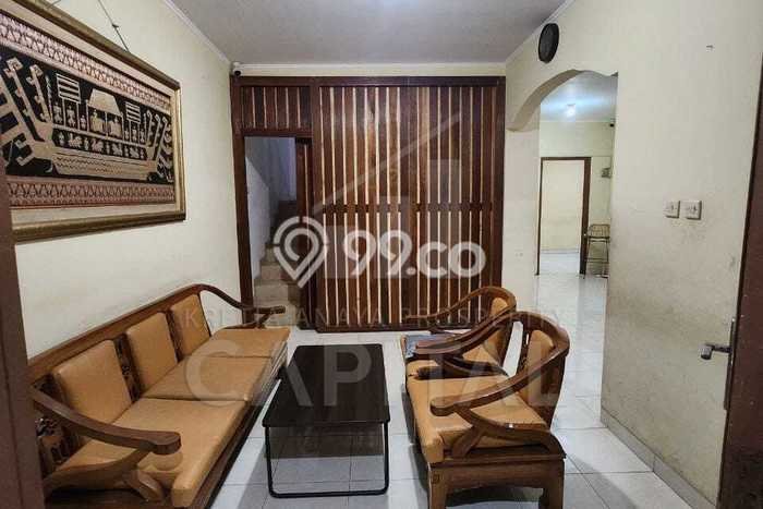 Rumah Luxury Modern Tanpa Renovasi di Buah Batu Bandung Rumah Luxury Modern Tanpa Renovasi di Buah Batu Bandung