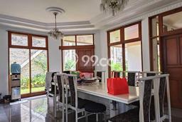 Ready to Use! Luxury House LT 2200m2 Desain Elegan di Pasteur Ready to Use! Luxury House LT 2200m2 Desain Elegan di Pasteur