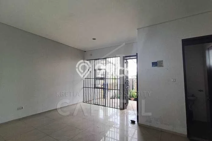 Dijual Hunian Rumah Terawat 4 KT di Margacinta, Bandung Dijual Hunian Rumah Terawat 4 KT di Margacinta, Bandung