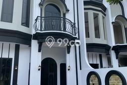 Rumah Modern Minimalis 4 Kamar Siap Huni di Jagakarsa Rumah Modern Minimalis 4 Kamar Siap Huni di Jagakarsa
